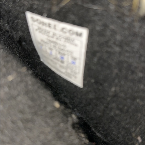 SOLD - Sorel Winter Boots - Picture 5 of 7